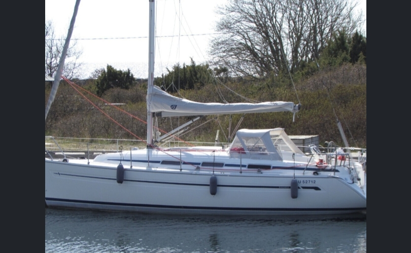 Bavaria 32 Cruiser-kuva-1